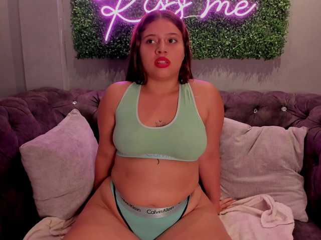 miacollins webcam