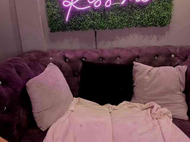 miacollins webcam