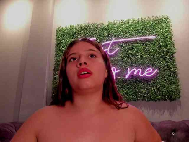 miacollins webcam