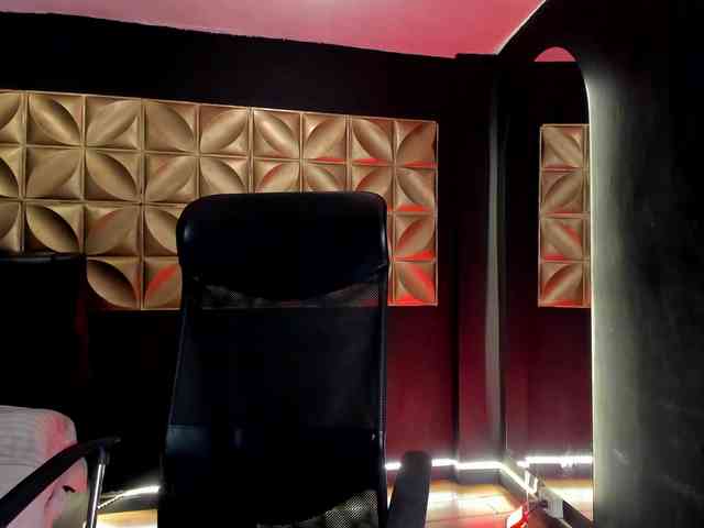 miacollins miacollins