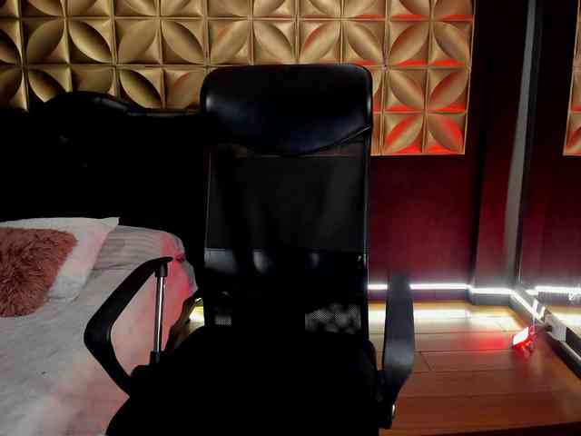 miacollins miacollins