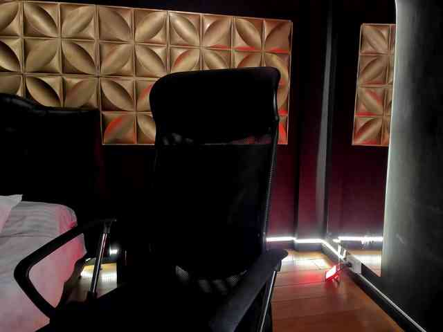 miacollins miacollins