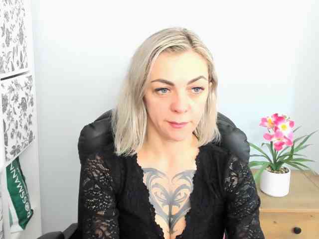 JessiWomen Live Webcam on BongaCams