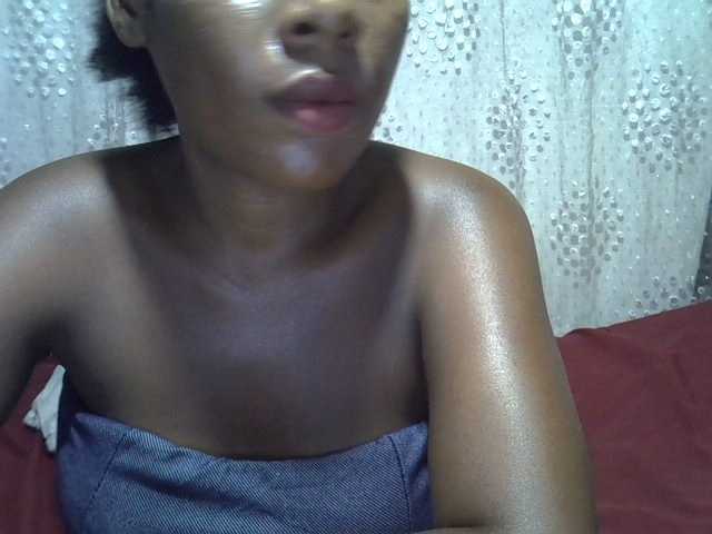  LatishaForYou chat room