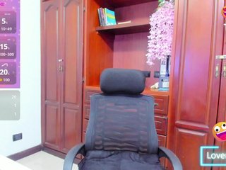 ValkiriaContee's Live Webcam