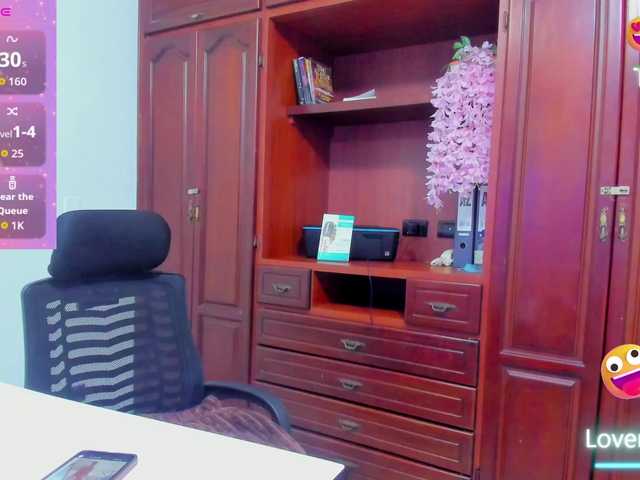 ValkiriaContee's BongaCams show and profile