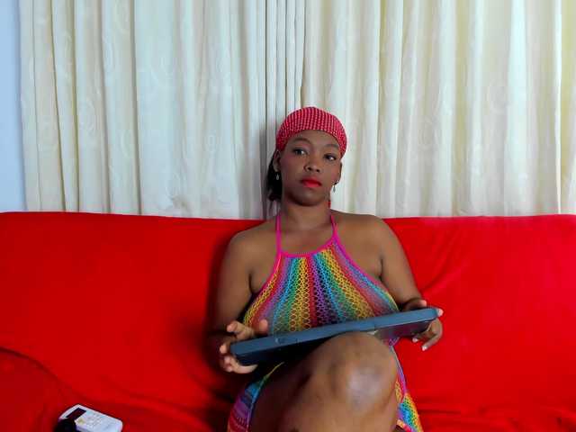  ValkiriaContee chat room