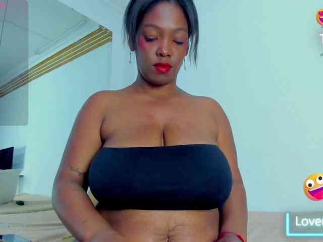 ValkiriaContee webcam