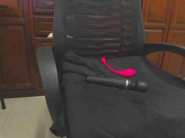 ValkiriaContee webcam