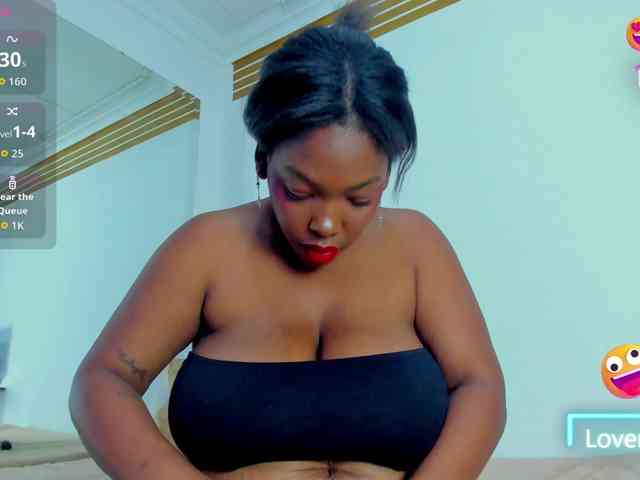 ValkiriaContee webcam