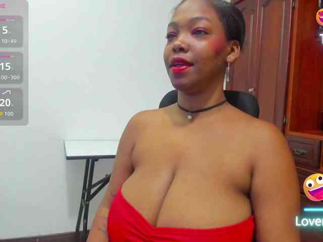 ValkiriaContee webcam