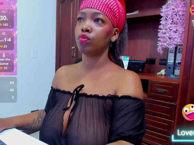 ValkiriaContee Live Webcam on BongaCams