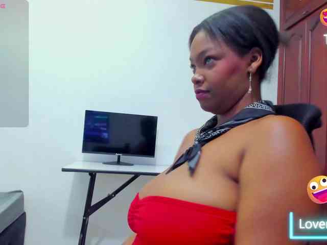 ValkiriaContee webcam