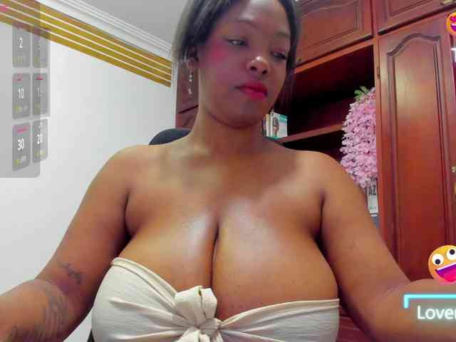 ValkiriaContee webcam