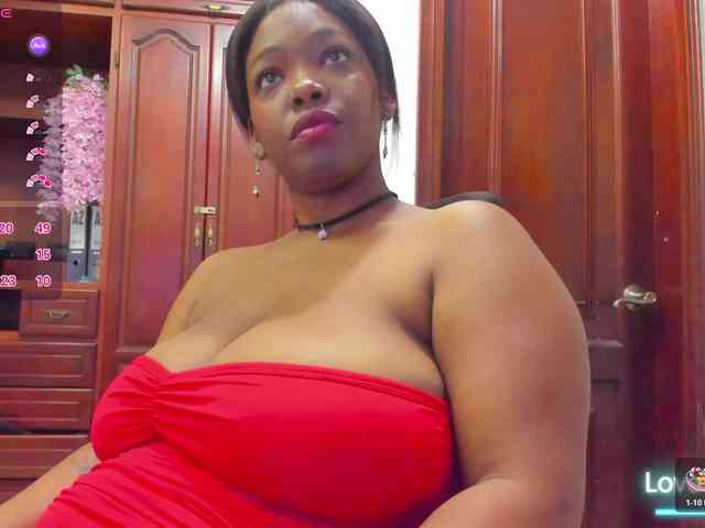 ValkiriaContee webcam