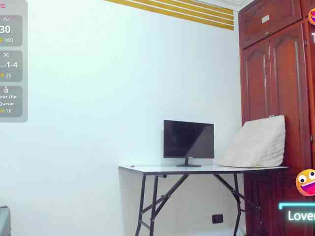 ValkiriaContee webcam