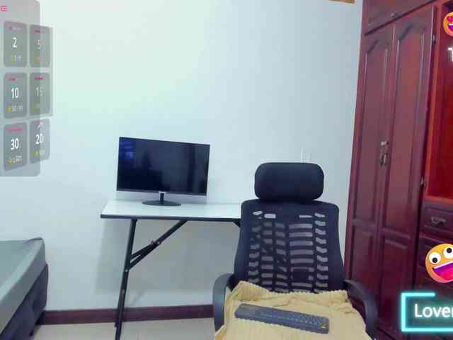 ValkiriaContee webcam