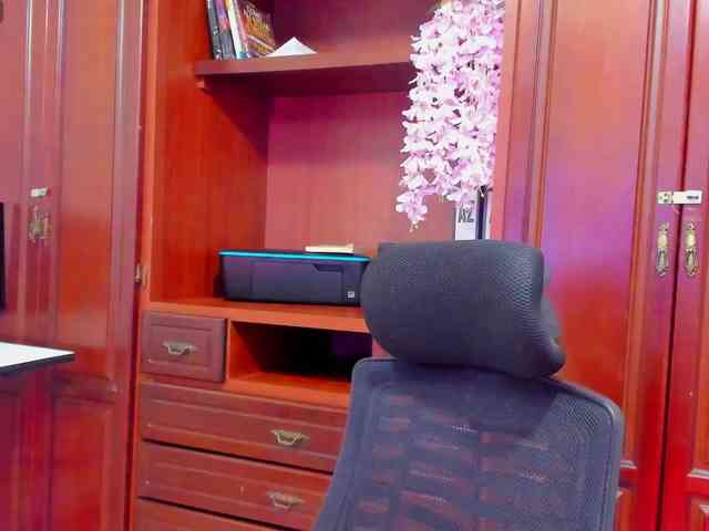 ValkiriaContee webcam