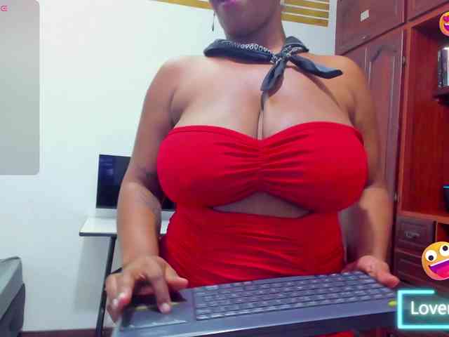 ValkiriaContee webcam