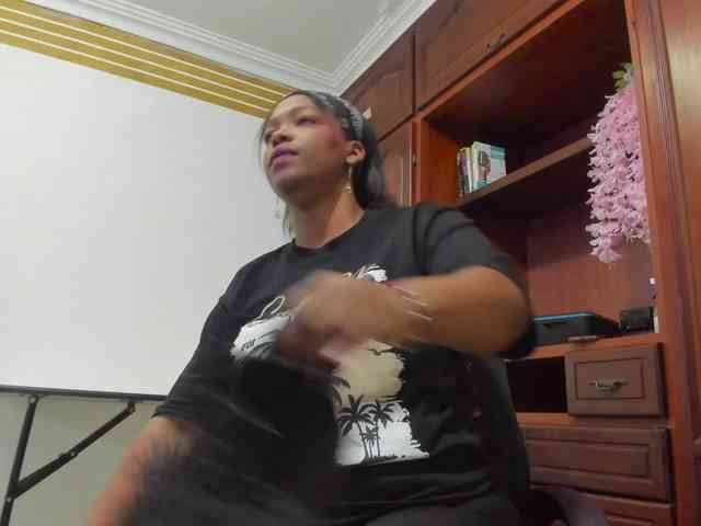 ValkiriaContee Live Webcam on BongaCams