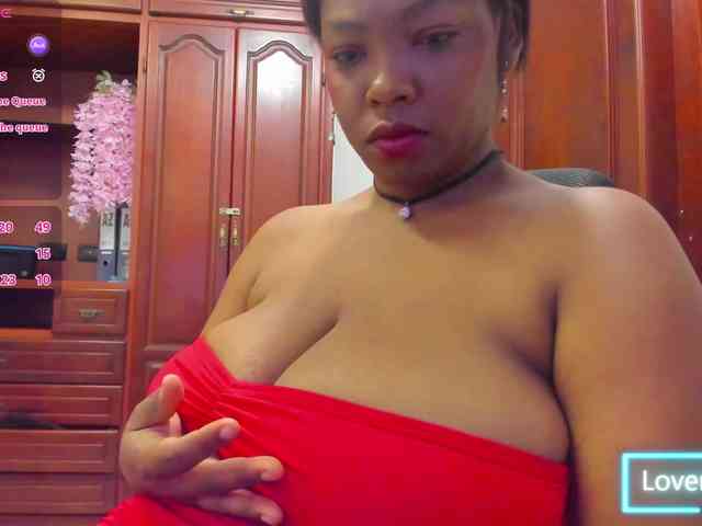 ValkiriaContee webcam