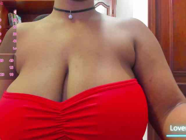 ValkiriaContee webcam