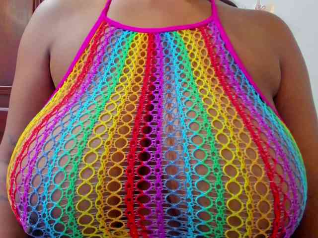 ValkiriaContee webcam