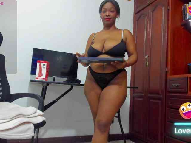 ValkiriaContee webcam