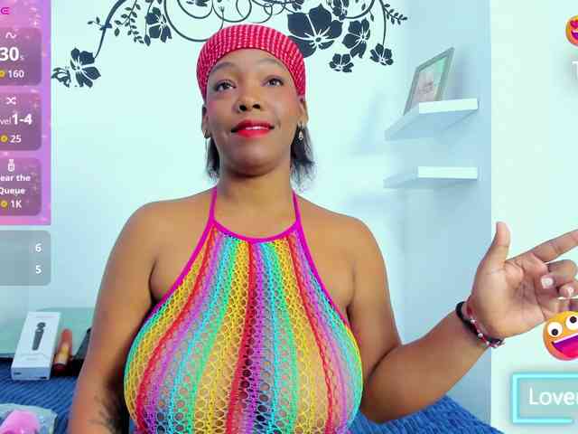 ValkiriaContee webcam