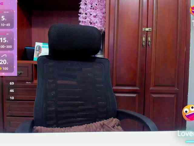 ValkiriaContee webcam