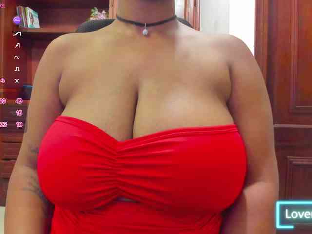 ValkiriaContee webcam