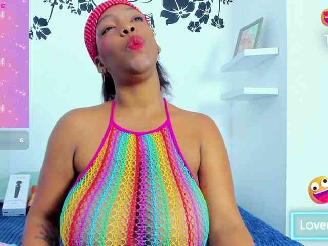 ValkiriaContee webcam