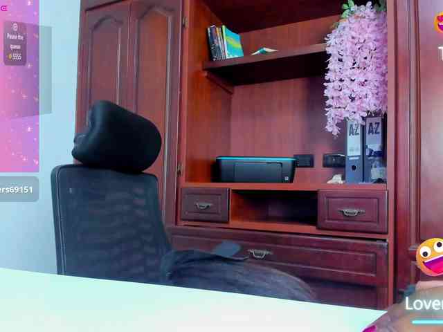 ValkiriaContee webcam