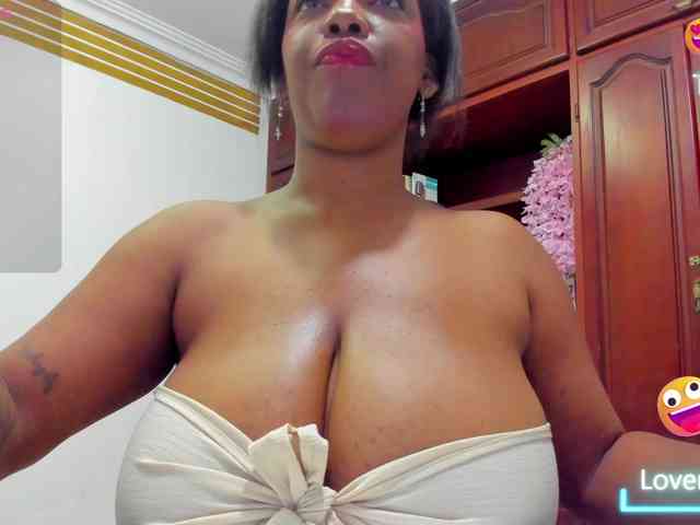 ValkiriaContee webcam