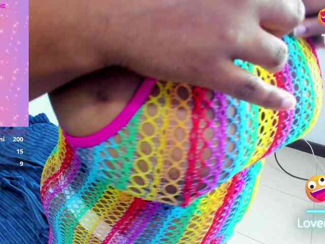 ValkiriaContee webcam