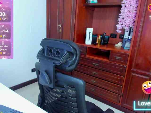 ValkiriaContee webcam