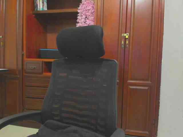 ValkiriaContee webcam