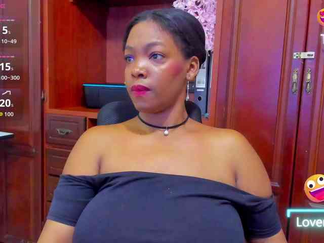 ValkiriaContee webcam