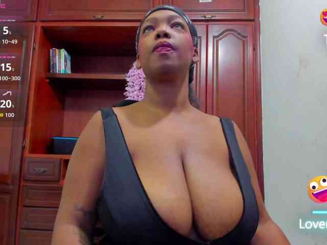 ValkiriaContee webcam