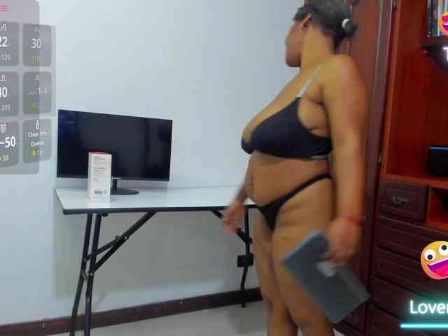 ValkiriaContee webcam