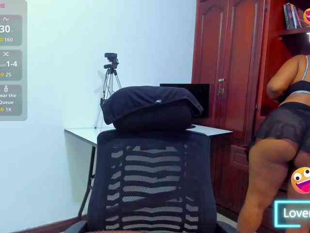 ValkiriaContee webcam