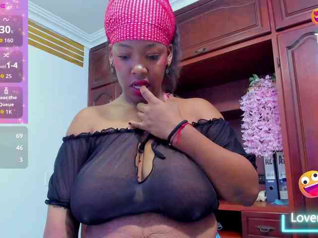 ValkiriaContee webcam