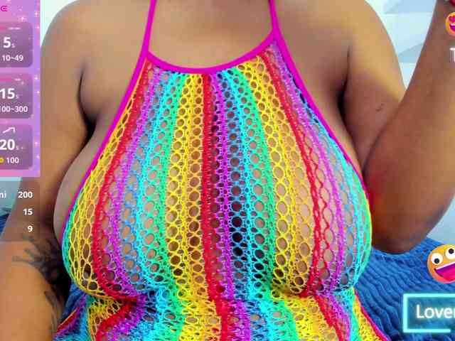 ValkiriaContee webcam