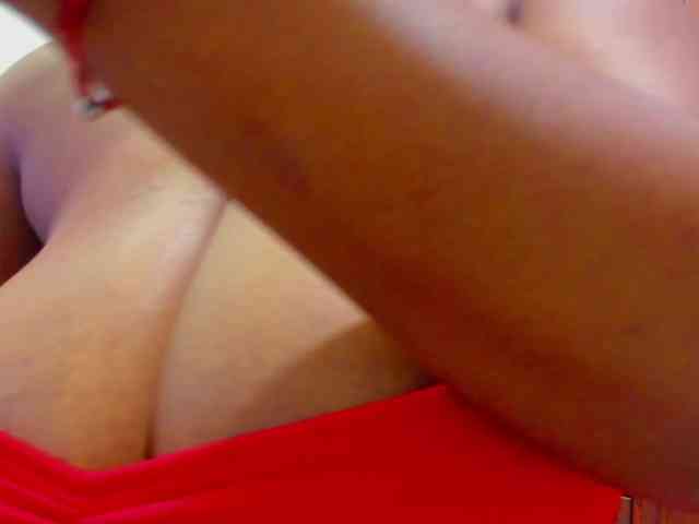 ValkiriaContee webcam