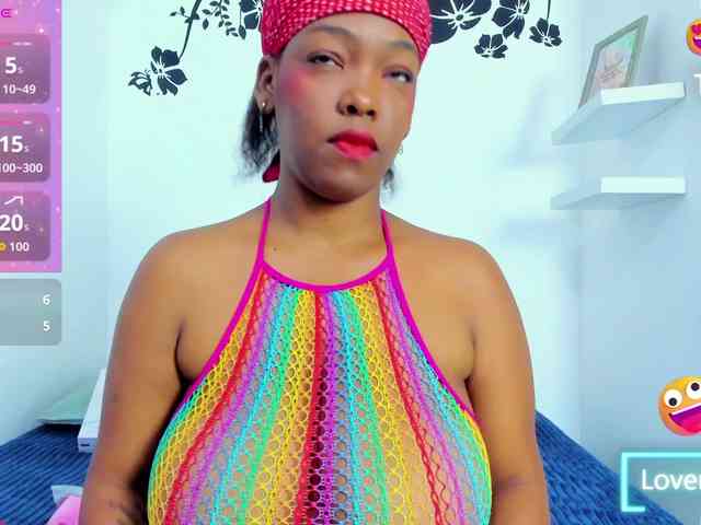 ValkiriaContee webcam