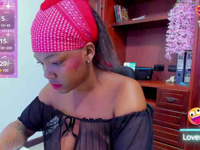 ValkiriaContee webcam