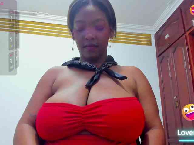 ValkiriaContee webcam