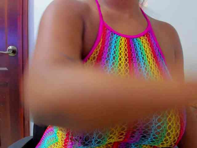 ValkiriaContee webcam