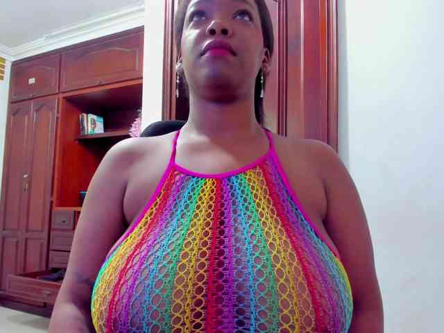 ValkiriaContee webcam