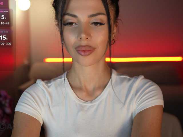 Sex chat gratuit in direct cu KatrinMoreno pe BongaCams